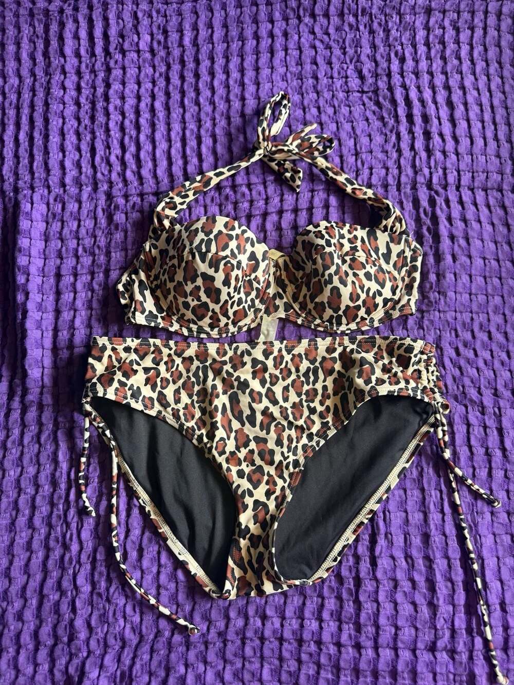 2000s Victoria's Secret Leopard Print Push-Up Halter Bikini Set